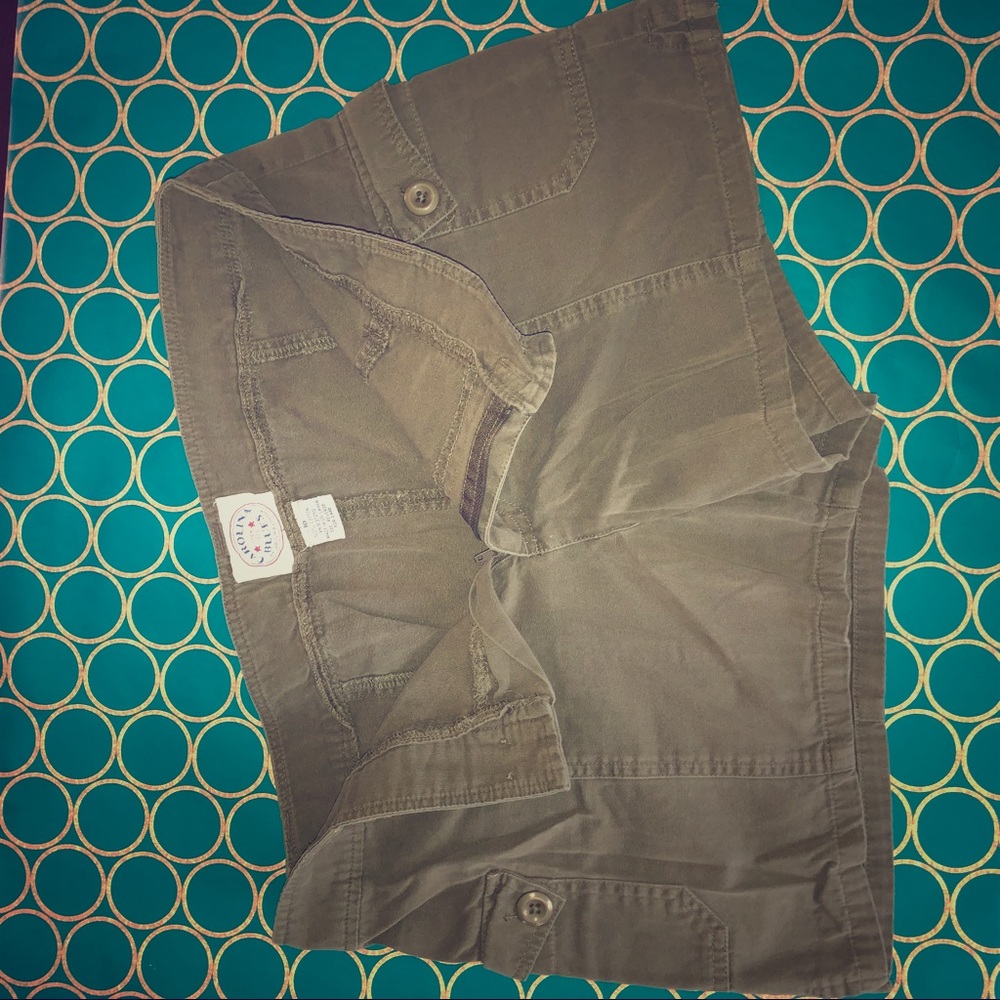 Army green cargo shorts